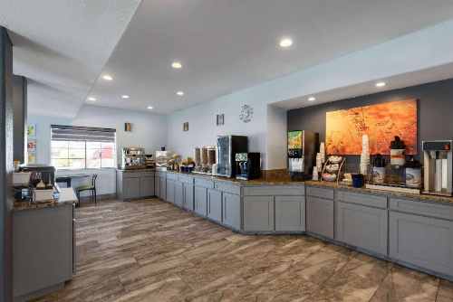 Days Inn & Suites by Wyndham Tucson/Marana image 44